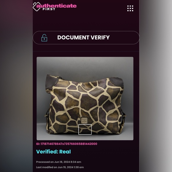 XXL Authentic Dooney & Bourke Shoulder Bag - SOLD - Picture 5 of 14